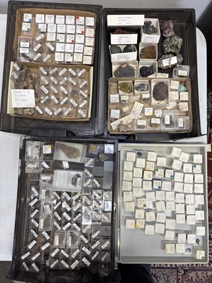 Lot 31 - A large quantity of mixed UK and world rock and mineral samples.