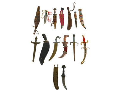 Lot 183 - A North African Khanjar dagger.