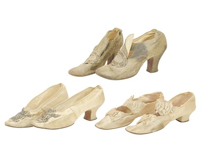 Lot 647 - A pair of Edwardian ladies shoes, circa 1910.