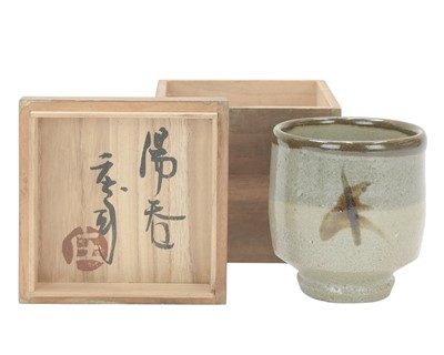 Lot 685 - Shoji HAMADA (1894-1978)