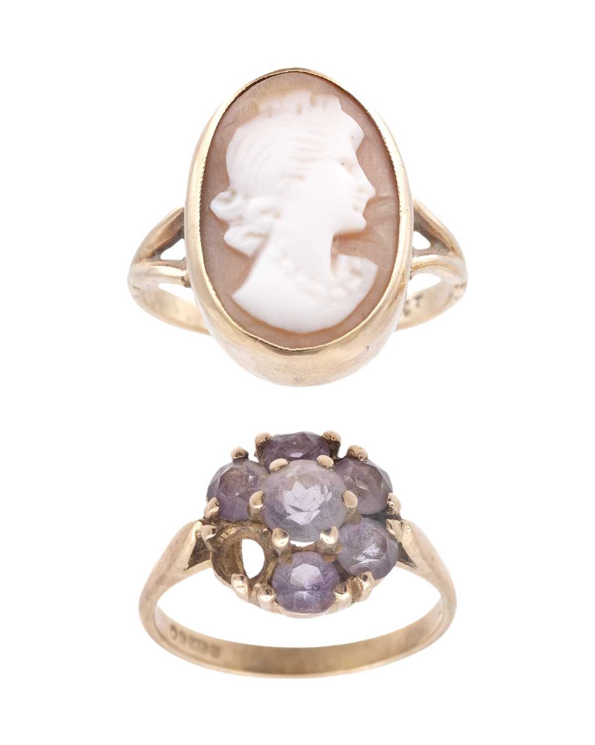 Lot 32 - Two 9k gem set rings.