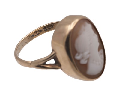 Lot 32 - Two 9k gem set rings.