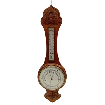 Lot 22 - An Oak Banjo Barometer in working order. 80cm...