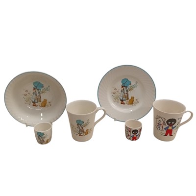 Lot 167 - Vintage Holly Hobbie children's crockery with...