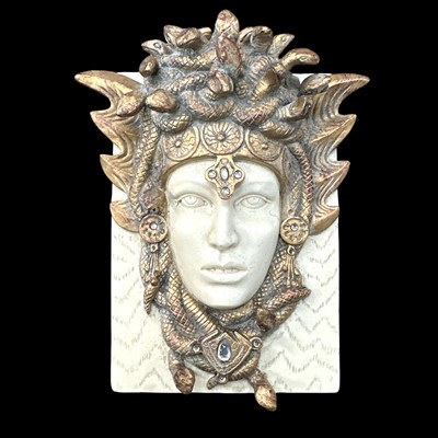 Lot 41 - A resin jewellery casket featuring the head of...