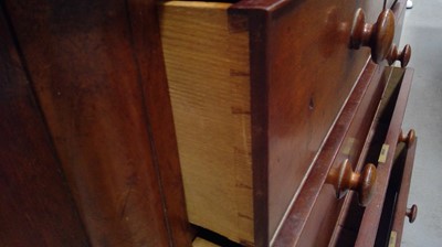 Lot 15 - Victorian, Mahogany Chest of Drawers. 110cm...