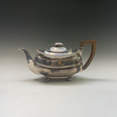 Lot 2012 - A Scottish silver teapot by George McHattie...