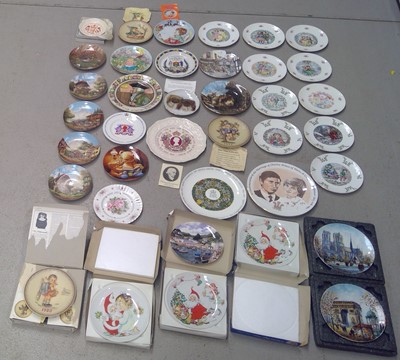 Lot 160 - Vintage Collectors Plates. Royal Doulton,...