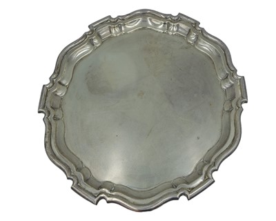 Lot 87 - A silver salver by Mappin & Webb Ltd.