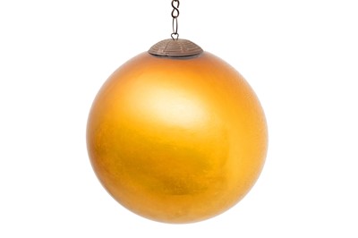 Lot 60 - A 20th century gold coloured mirrored glass witch ball.