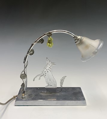 Lot 285 - A 1930s French Art Deco chrome table lamp,...