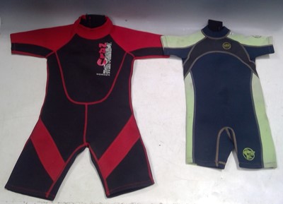 Lot 90 - Two kids wetsuits