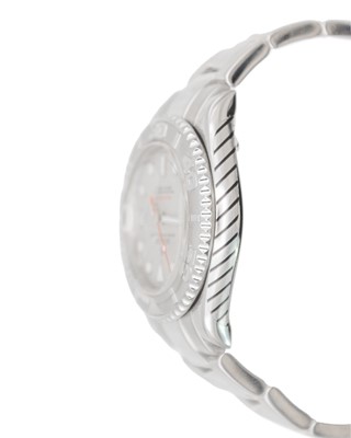 Lot ROLEX - A fine Yacht-Master platinum and steel gentleman's mid-size bracelet wristwatch.