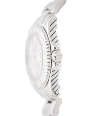 Lot ROLEX - A fine Yacht-Master platinum and steel gentleman's mid-size bracelet wristwatch.
