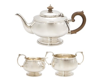 Lot 290 - A George V three-piece silver bachelor's teaset.