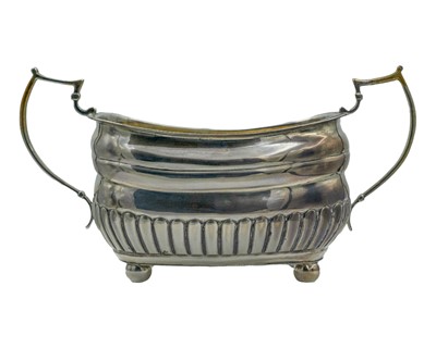 Lot 359 - A silver sucrier or sugar bowl.