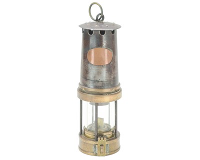 Lot 87 - A Patterson Lamps Ltd miner's safety lamp.