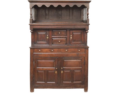 Lot 743 - A George III oak tridarn.