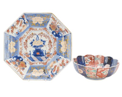 Lot 381 - An Imari octagonal plate.