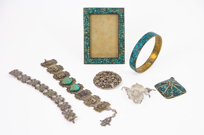 Lot 410 - A selection of turquoise set objects.