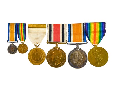 Lot 240 - A Great War group of three medals to 2 Lieut E(rnest) J Garland.