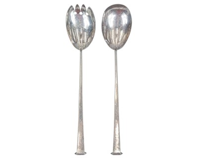 Lot 223 - A pair of Art Deco silver salad servers.
