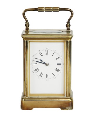 Lot 774 - A brass carriage clock.