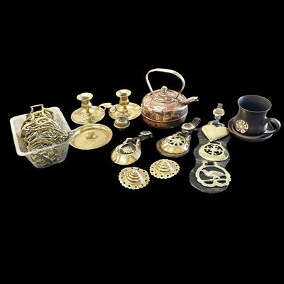 Lot 93 - A selection of approximately 28 horse brasses,...