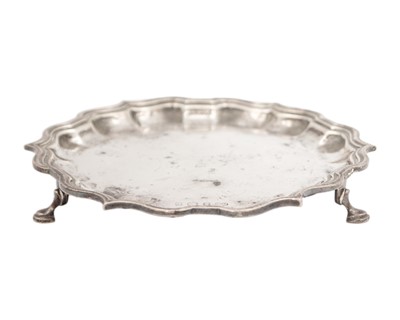 Lot 84 - A silver salver by Elkington & Co Ltd.