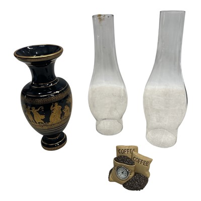 Lot 146 - A coffee desk clock, together with 2 Vintage...
