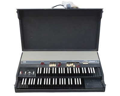 Lot 353 - Vox Super Continental II
