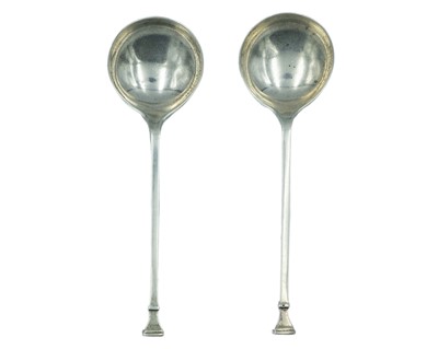 Lot 212 - A pair of silver condiment spoons by Josiah Williams & Co.
