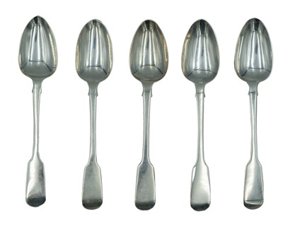 Lot 332 - A set of five George III silver fiddle-patterned teaspoons by Joseph Hicks.