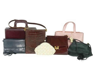 Lot 642 - A Radley pink leather handbag.