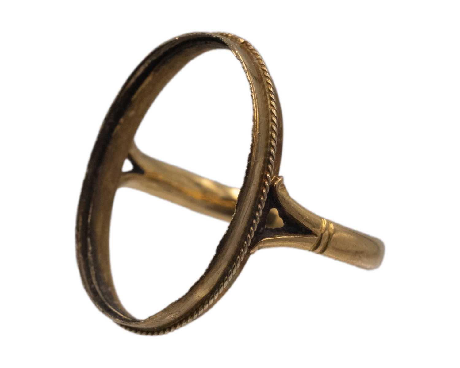 Lot 168 - A Victorian 22k hallmarked gold ring, with