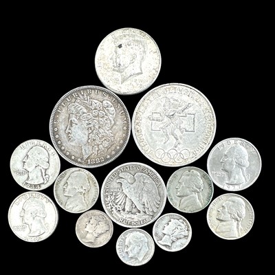 Lot 196 - A nice selection of American coinage,...