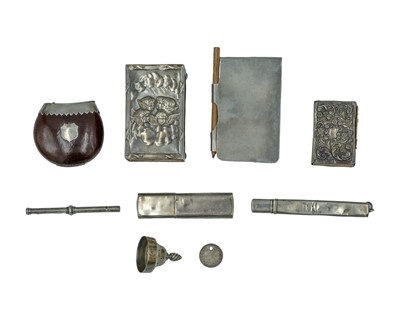 Lot 308 - A selection of silver objects.