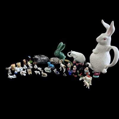Lot 222 - A selection of miniatures in a variety of...