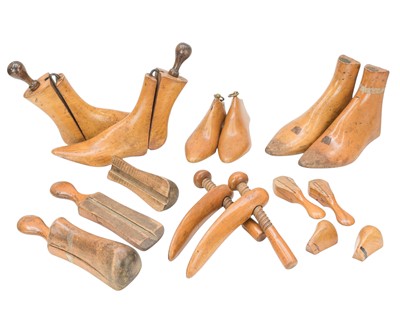 Lot 181 - A collection of wooden boot trees.
