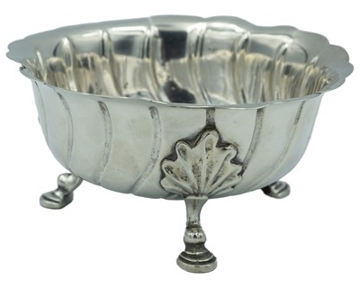 Lot 360 - A Victorian silver sucrier by Walter & John Barnard.