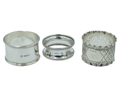 Lot 103 - A fine silver napkin ring by Joseph Gloster.
