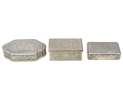 Lot 412 - An Indian white metal box.