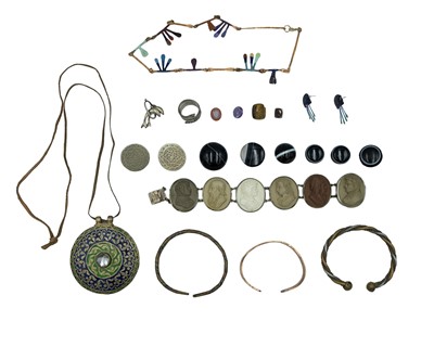 Lot 470 - A selection of costume jewellery, including a lava cameo bracelet.