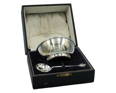 Lot 148 - A George V silver Christening bowl by the Kemp Brothers.