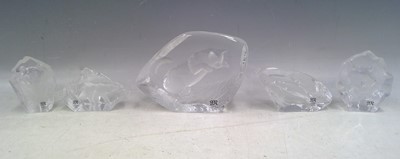 Lot 26 - Five Mats Jonasson Crystal Animals.