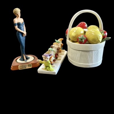 Lot 74 - A Seven Dwarfs toast rack, a basket of ceramic...