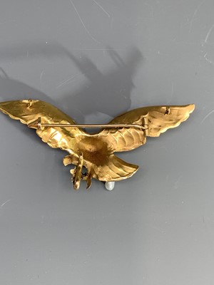Lot 2344 - A very high purity French gold eagle brooch...