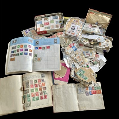 Lot 194 - A collection of G.B and foreign stamps in...