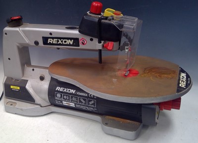 Lot 202 - A Rexon VS4000A Scroll Saw. The Saw is working.