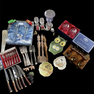 Lot 248 - A mixed lot, including Bohemian crystal brandy...